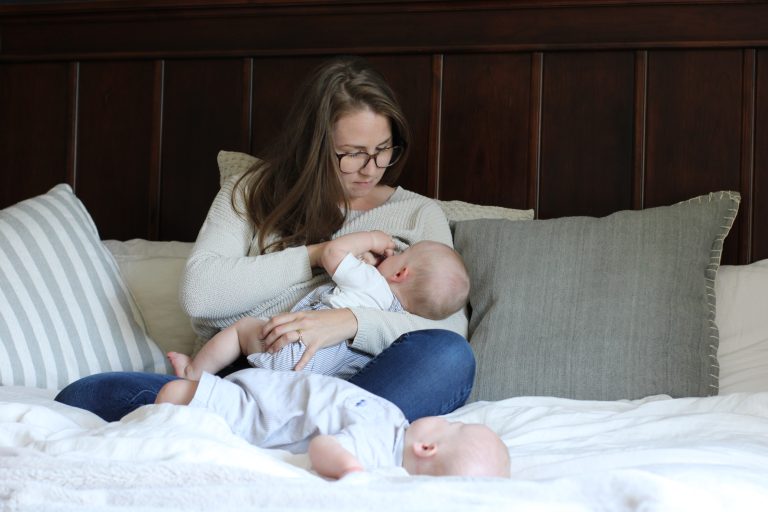 Can You Overfeed a Breastfeeding Baby? How to Read the Signs