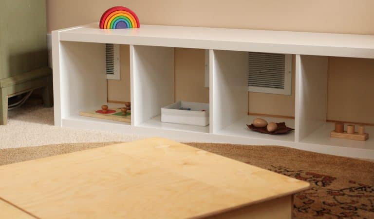 Your Simple Guide to Toy Rotation (the Montessori Way)